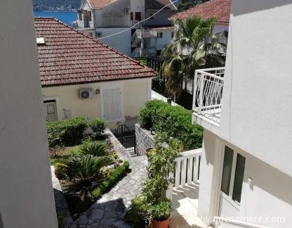 Apartmanok Herceg Novi, , Magán szállás a községben Herceg Novi, Montenegró - IMG-b98ba922ff4b3db9b0e9b7826a619454-V